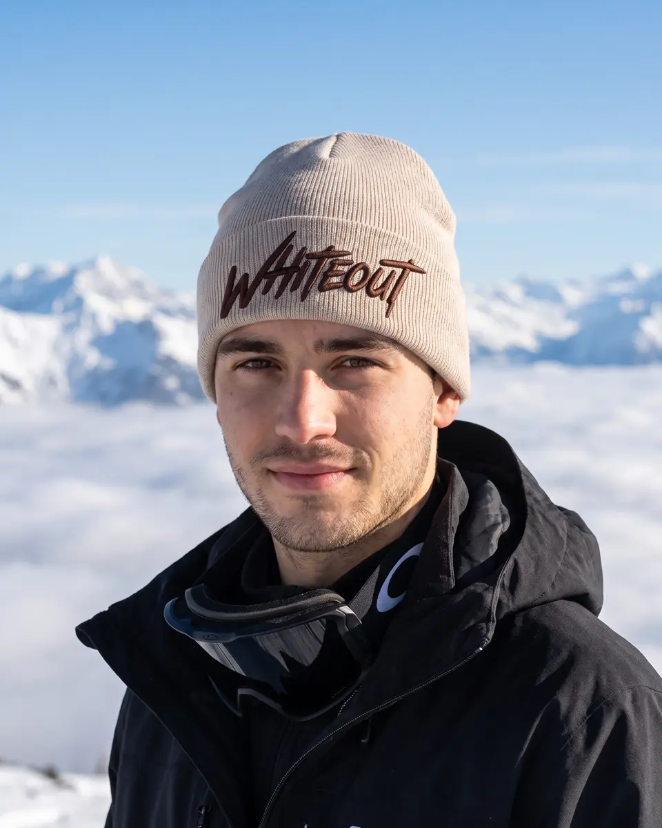 Snowboarder wearing the Chalet beanie in Stone