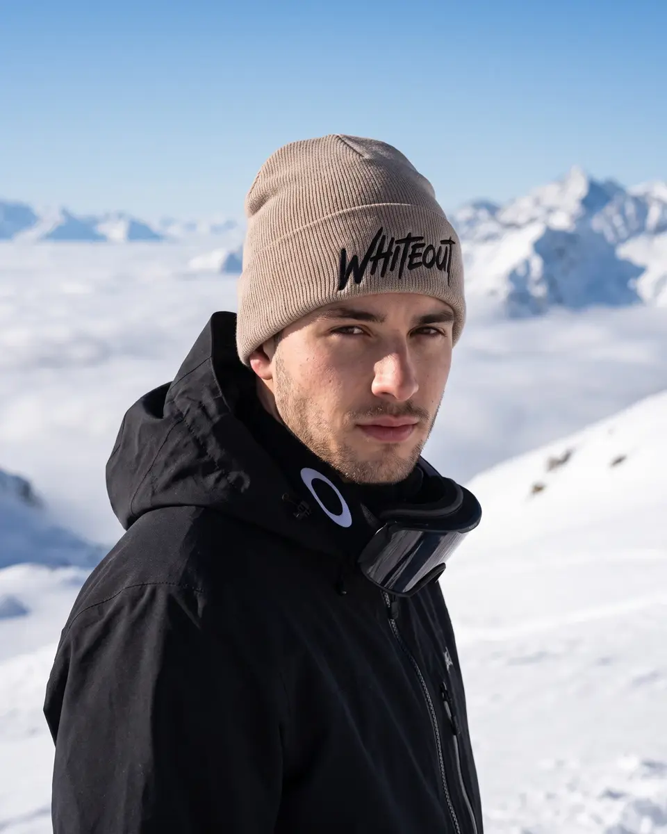 Snowboarder wearing the Chalet beanie in Taupe